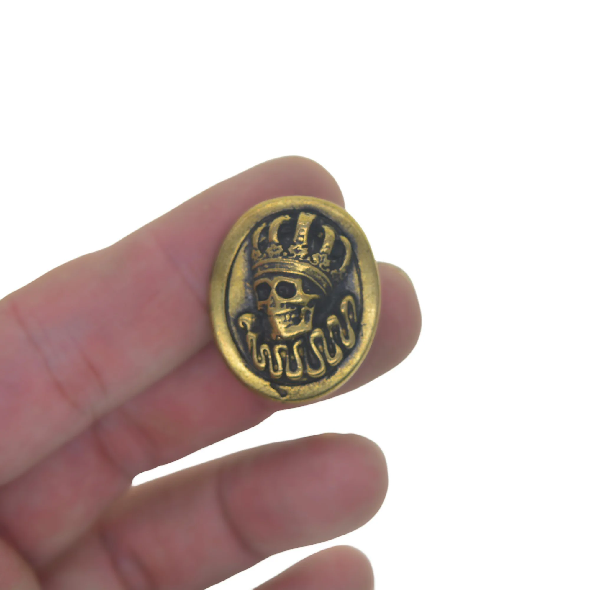 Gothic Punk biker retro Brass 25x29mm duży owalny król czaszka korona śruba zamek Concho nit pasek siodło portfel torba wystrój
