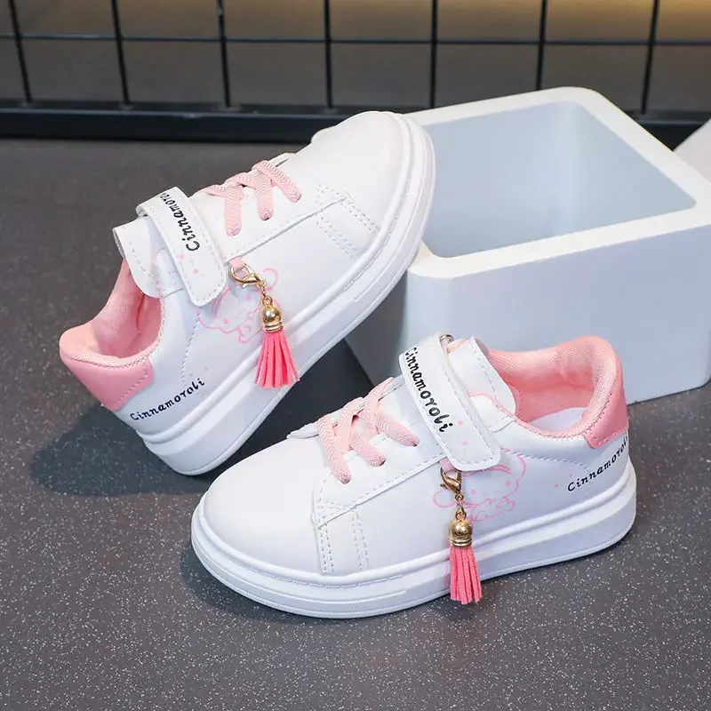 سانريو الفتيات موضة لطيف الكرتون سينامورول أحذية رياضية غير رسمية للأطفال شرابات جميلة المضادة للانزلاق أحذية رياضية الأطفال أحذية رسمية