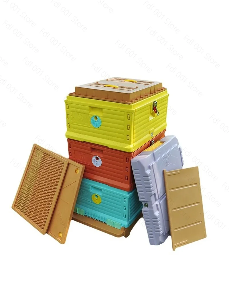 2026 Newcolor thermal insulation plastic bee box, beekeeping tool  bee box