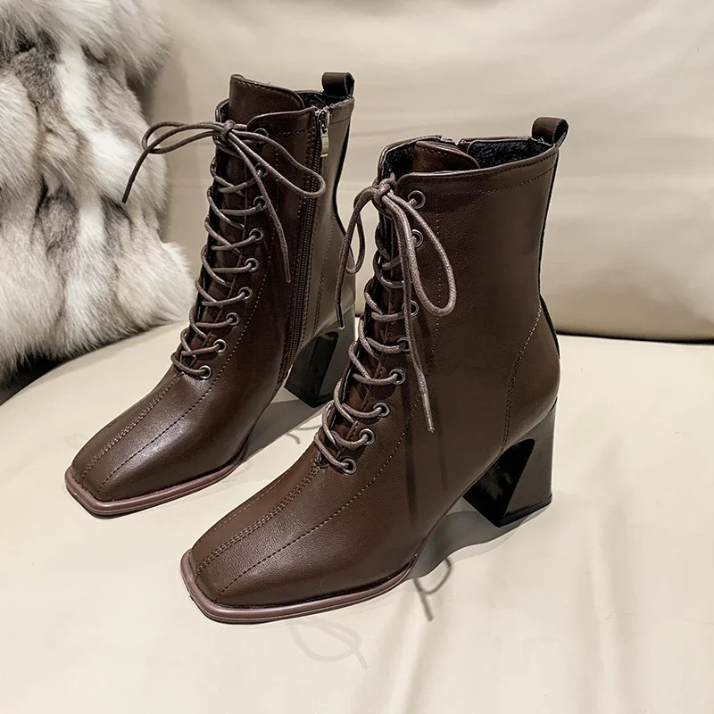 2024 Spring and Autumn New Fashion Square Head Comfortable Front Lace Up Side Zipper Outward Wearing Women's Naked Boots