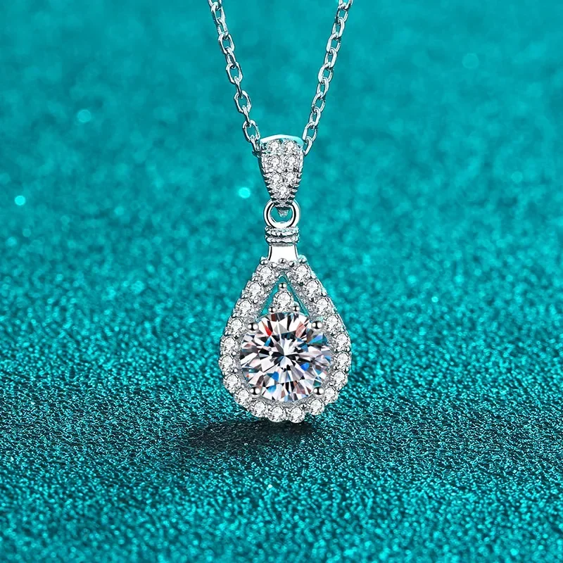 Necklace Pendant for Women 1/2/3/5 Carat Moissanite Diamond Delicate Collarbone Chain 18K White Gold Choker Fine Jewelry Gift