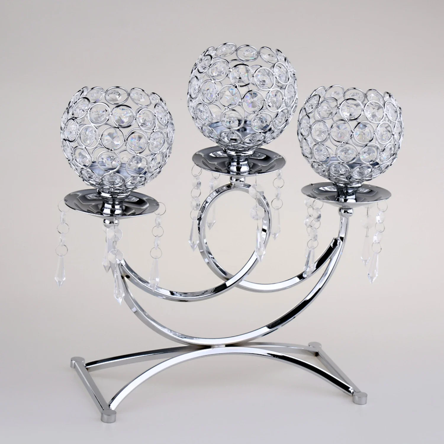 nhance the beauty of your home decor with this exquisite crystal candle holder, exuding elegance and luxury. Make a statement wi