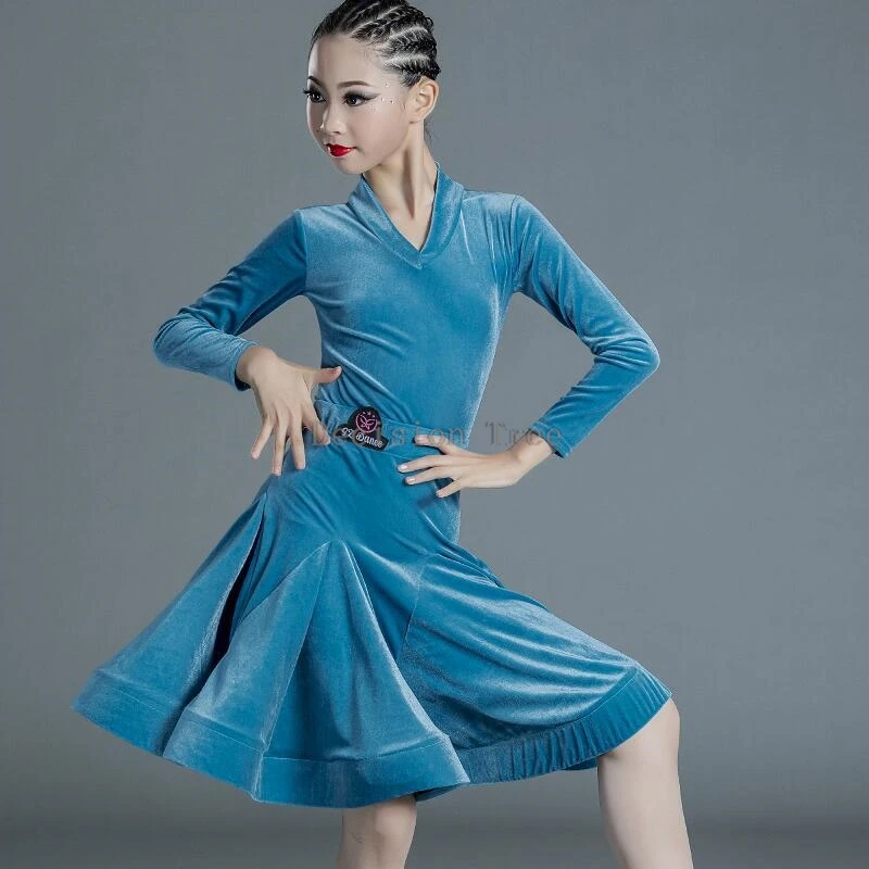 2025 new children's velvet latin dance dress girls dance practice clothing autumn and winter latin latin competition dance dress