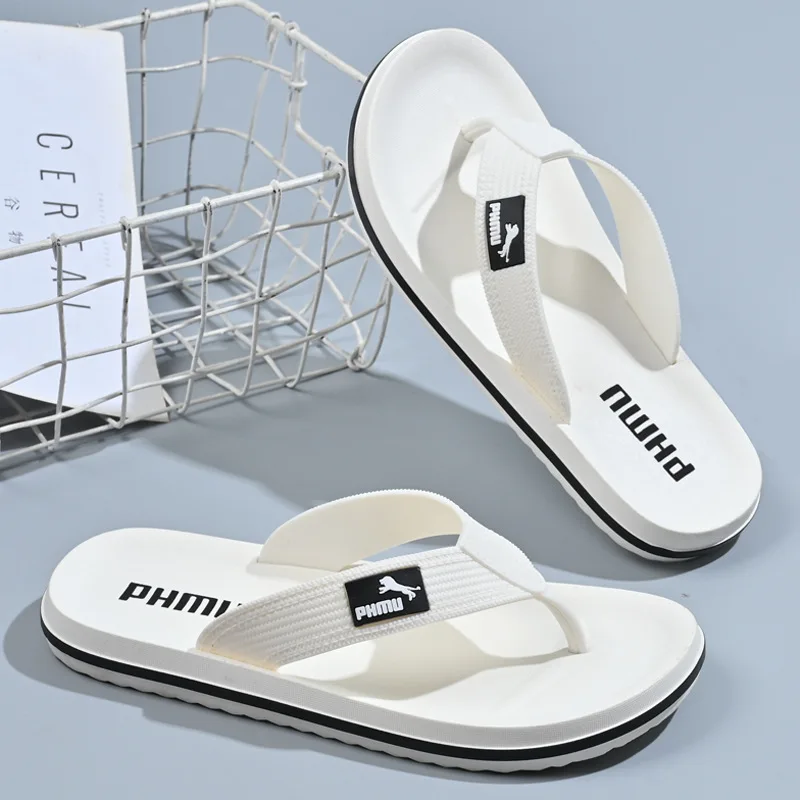 

Men's Flip Flops Slippers Trendy Home Wear Beach Sandals Anti-Slip Wear-Resistant Thi Bot Breathable Flat Heel PVC