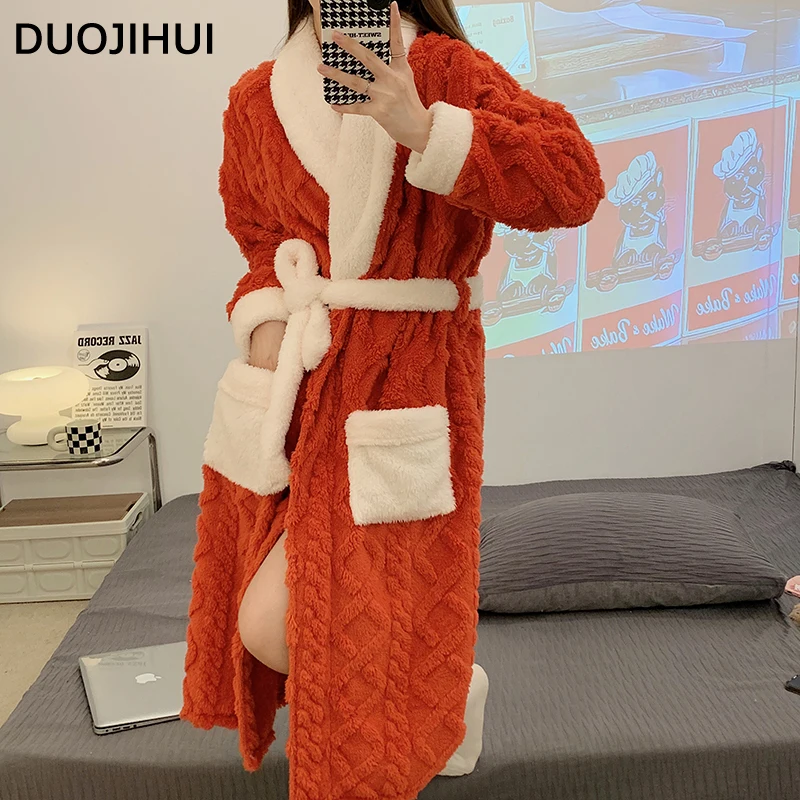 DUOJIHUI Fashion Contrast Color Loose Simple Female Nightgowns Winter Thick Warm Flannel Long Sleeved 15-colors Women Nightwear