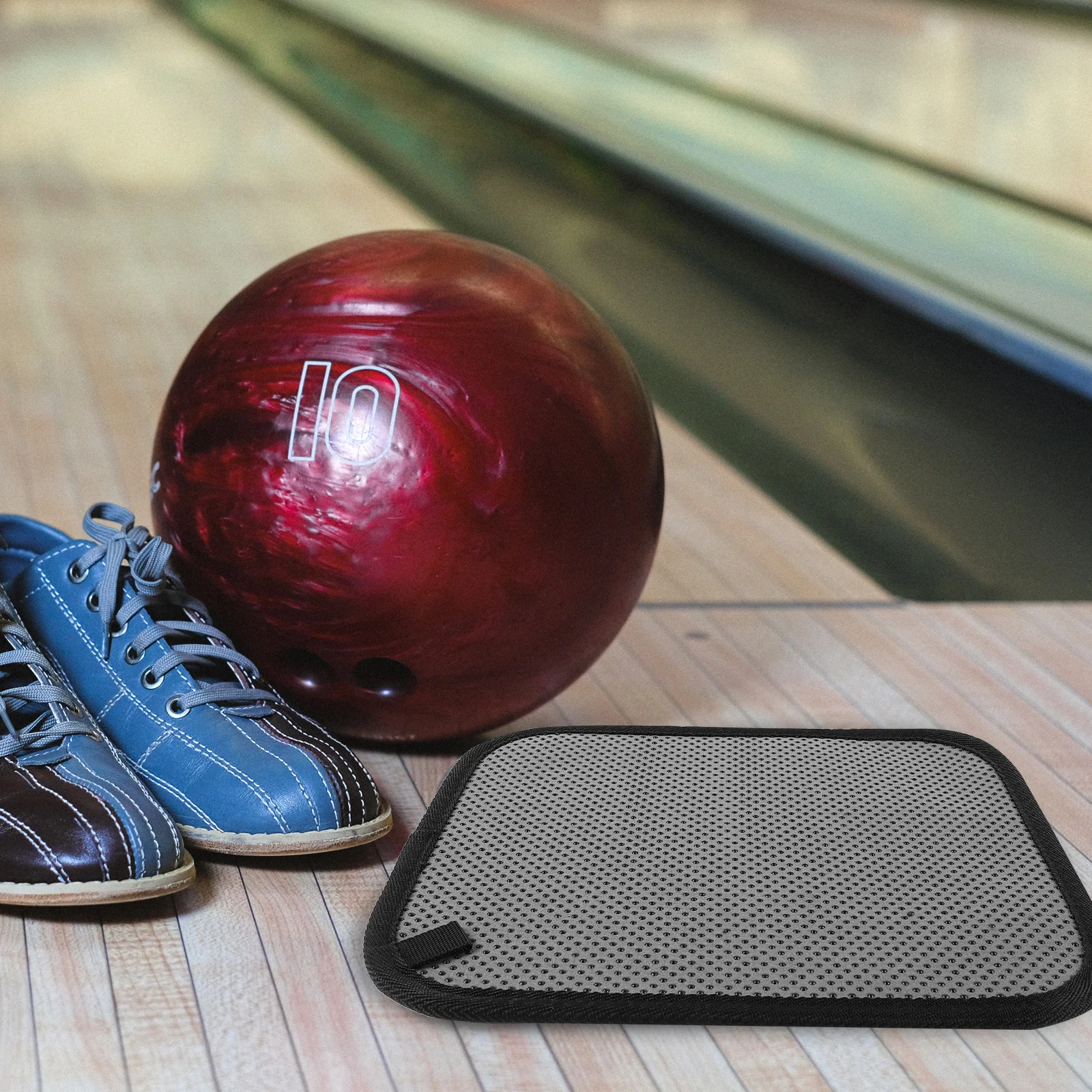 

Bowling Ball Towel Microfiber Wear-Resistant Cleaning Cloth for Bowling Supply Convenient Portable Reusable Polishing Pad