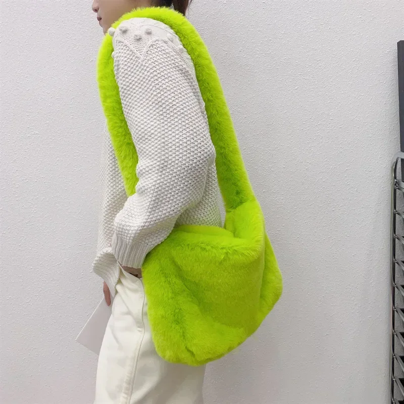 

Soft Faux Fur Ladies Messenger Bags Fashion Large Capacity Plush Women's Shoulder Bag Simple Solid Color Female Fluffy Handbags