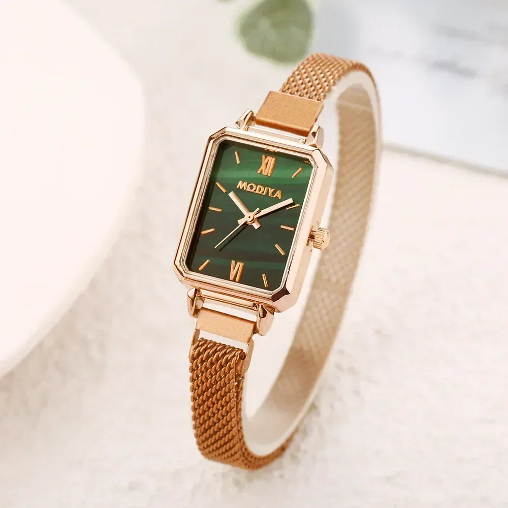 Vrouwen Horloges Mode Vierkant Dames Quartz Horloge Magnetische Band Groene Wijzerplaat Eenvoudige Rose Goud Mesh Luxe Vrouwen Horloges