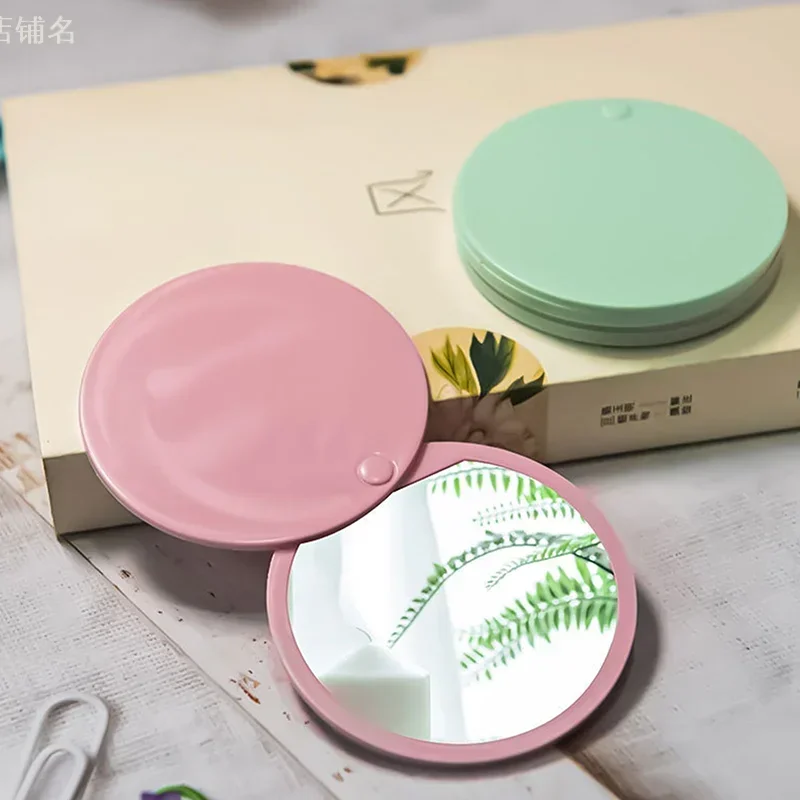 1Pcs Small Mirror Portable Folding Make-Up Mirror Creative Mini Mirror Sliding Cover Handheld Mini Pocket Mirror Makeup Mirror