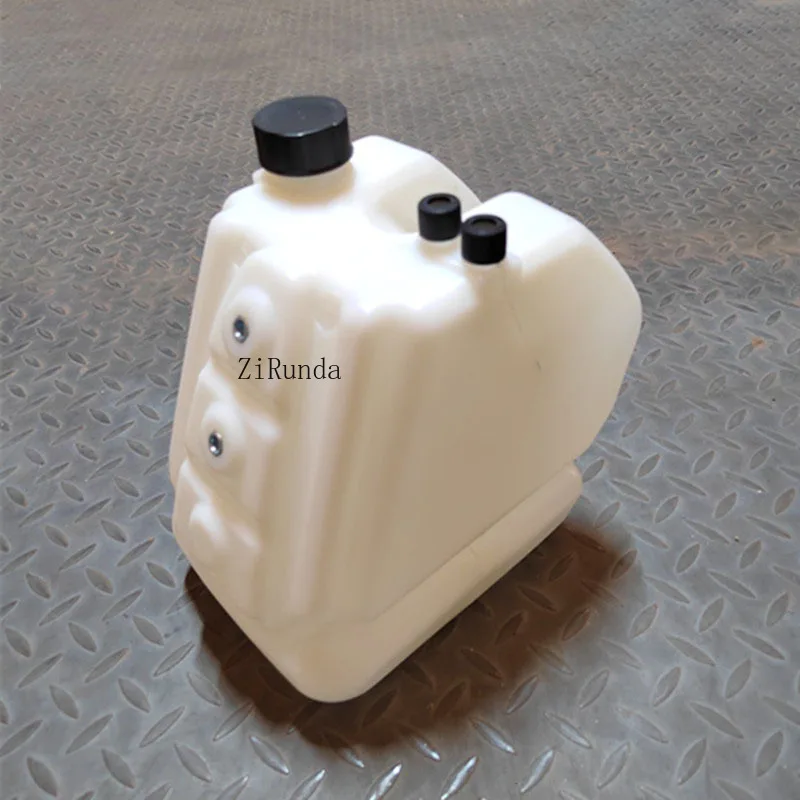 Go-Kart-Zubehör, Wettbewerbsbereich, Go-Kart, spezieller 8-Liter-Kraftstofftank aus Kunststoff, modifizierter Gleitschirm-Fallschirm-Kraftstofftank