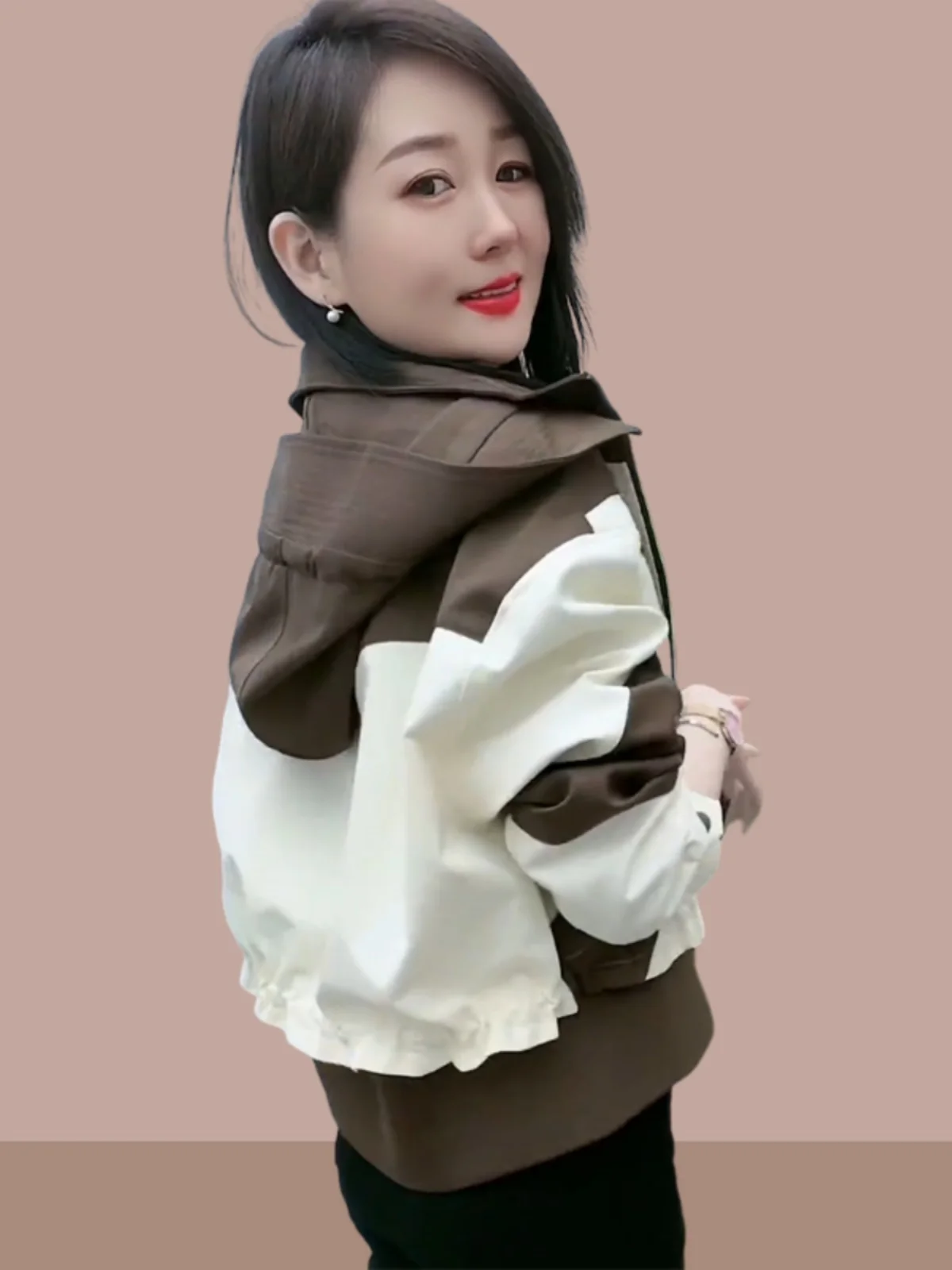 Unique Short Color Block Hooded Jacket Casual Versatile Baseball Style for Younger Looking Trendy Women's Spring Zipper Coat