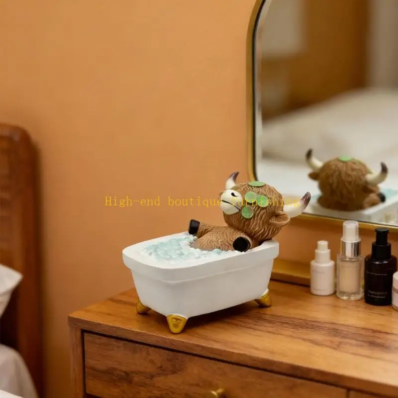 L9NB Highlands Cow Figurine Bathroom Highlands Cow Gnomes Bath Scottish Cattle Statue