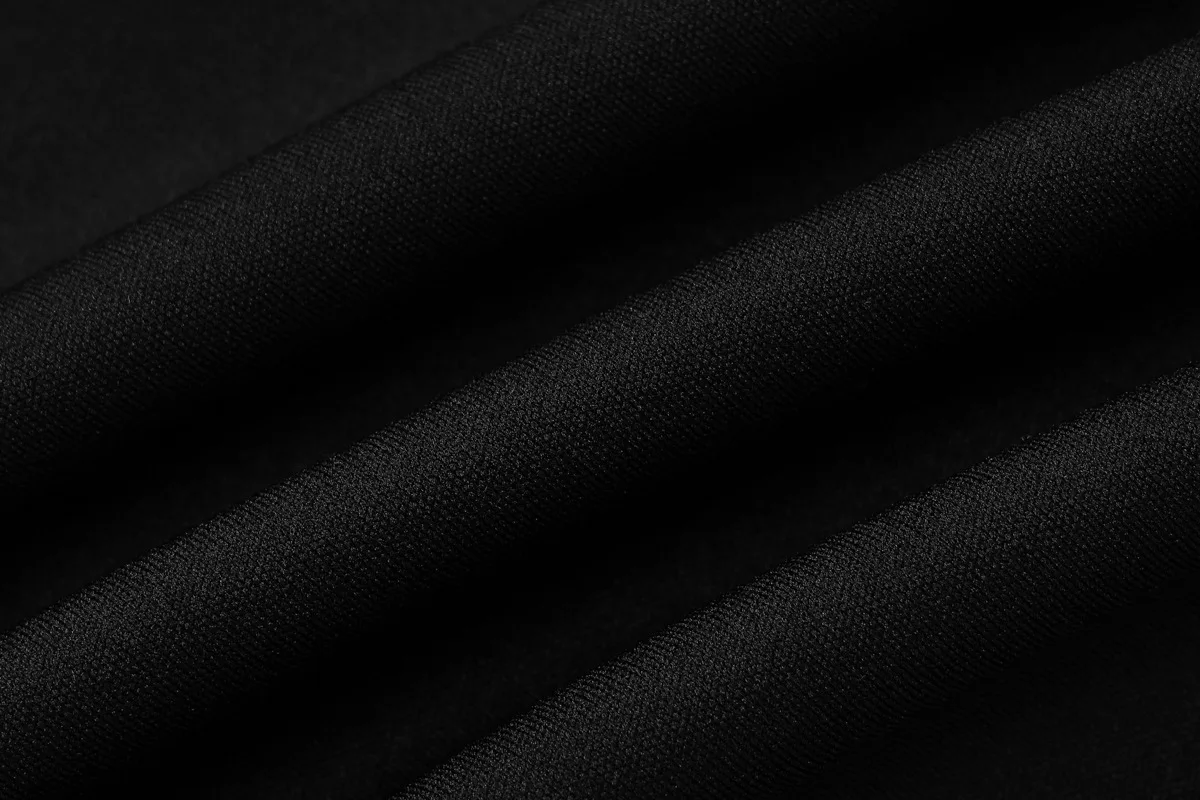 فساتين شخصية عصرية للصيف مع ألوان متباينة فستان قصير نصف ياقة عالية وأكمام متوسطة ملابس متوسطة الخصر