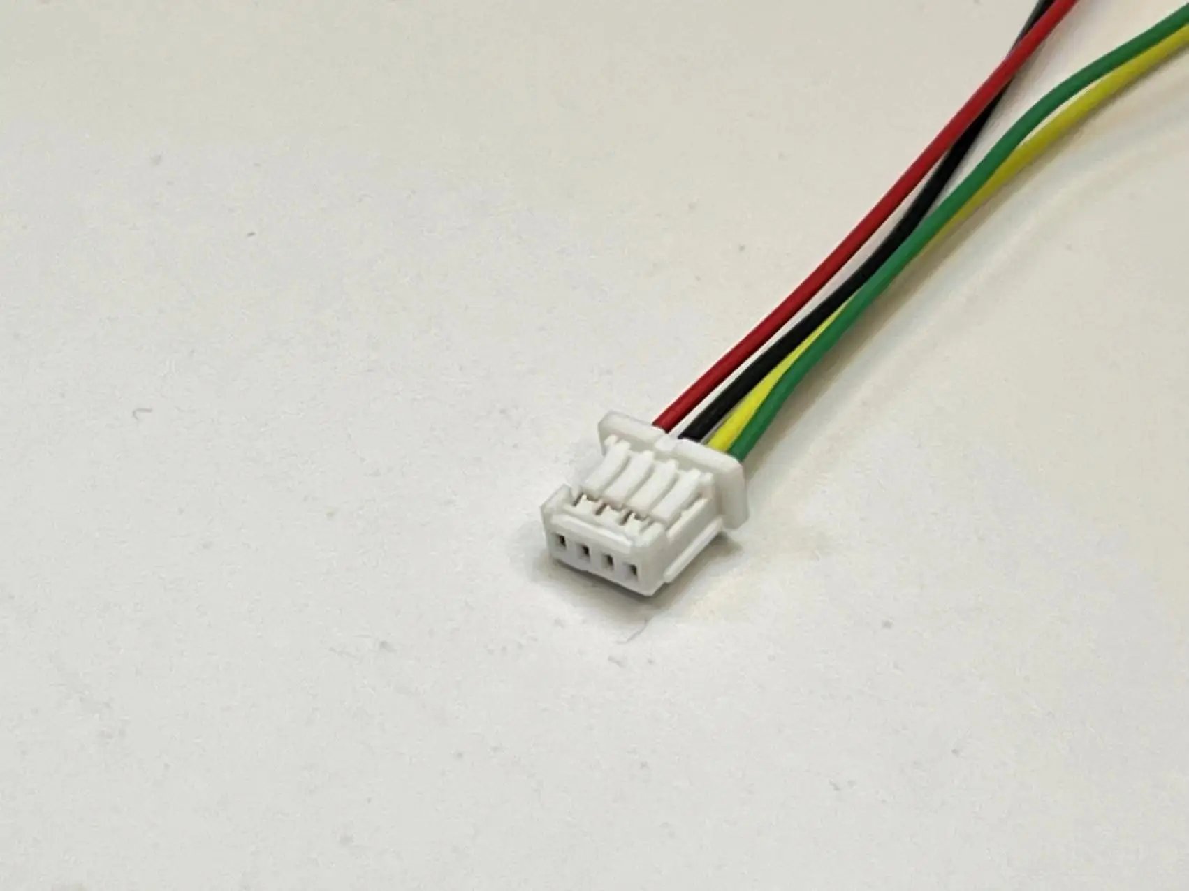 5013300400 WIRE HARNESS, MOLEX PICO CLASP 1.00MM PITCH SINGLE ROW 4P 501330-0300 CABLE, OFF THE SHELF
