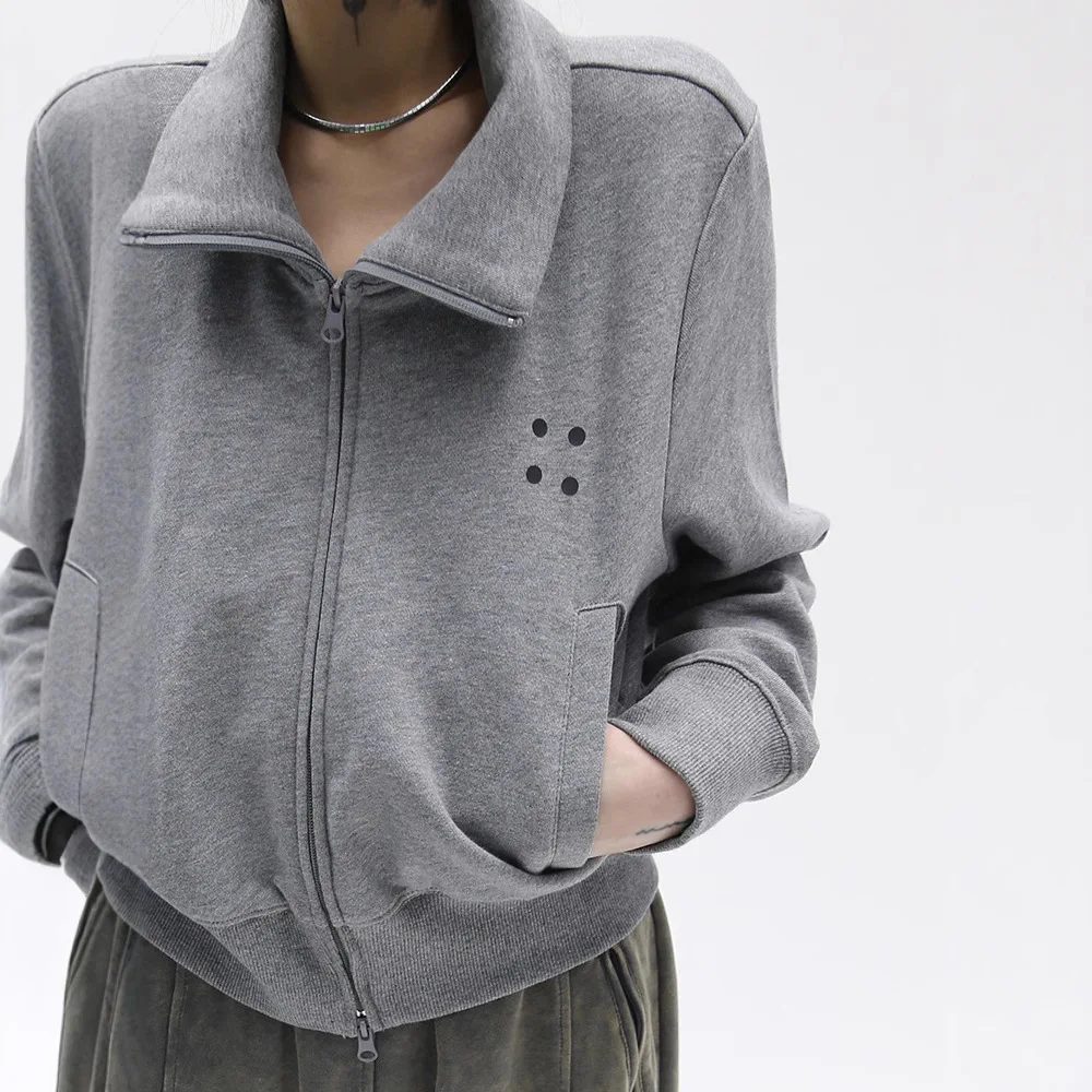 Spring Autumn Versatile Lightweight Sports Jacket Minimalist Dot Detail Casual Outerwear Stand Collar Zip-Up Cropped Sweatshirt