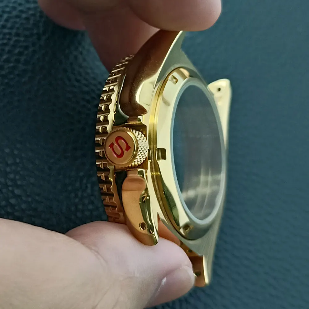 NH35 Cassa 42mm Orologio da uomo di alta qualità Cassa in acciaio dorato NH35 NH36 Cassa per movimento Accessori per orologi Vetro zaffiro Cinturino da 22 mm