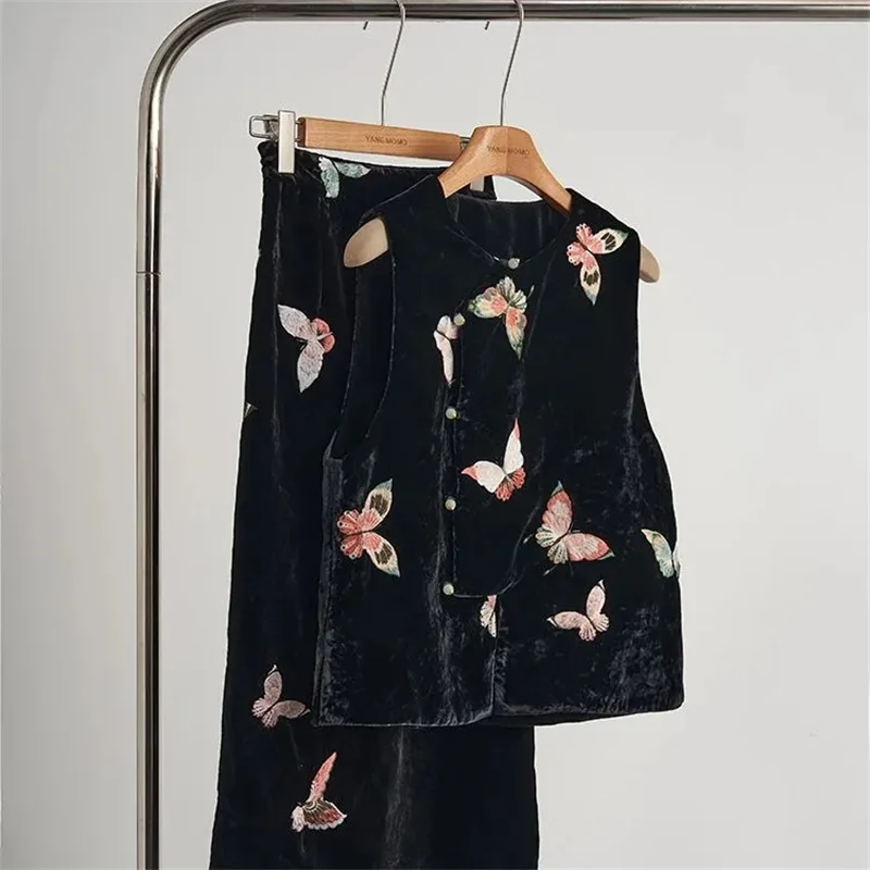 Women's Vests New Outerwear  New Style Black Velvet Butterfly Embroidered Vest Women's Autumn Temperament High Sense Vest Coat