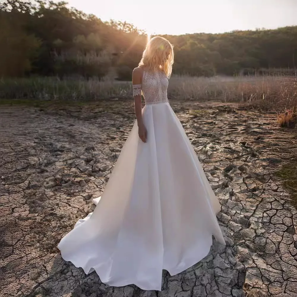 Elegant A-Line Wedding Dress Lace Halter Short Sleeves Court Train Appliques Casual White Wedding Dress 2025 Free Customized