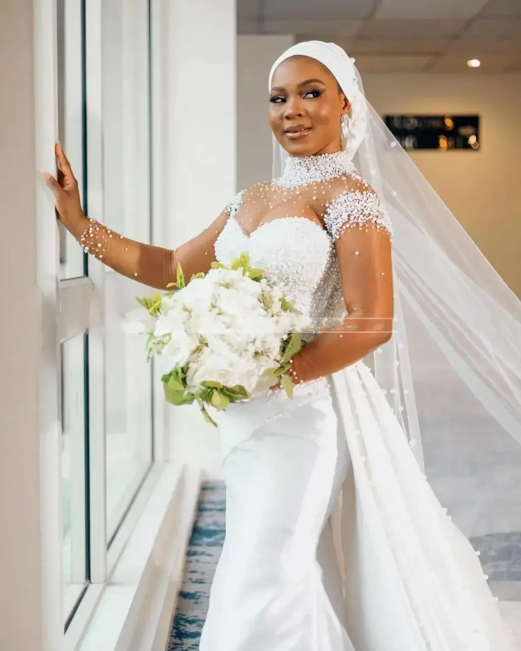 Abito da sposa con perline scintillanti con colletto alto personalizzato con gonna rimovibile Robe De Mariée Abito da sposa arabo a maniche lunghe