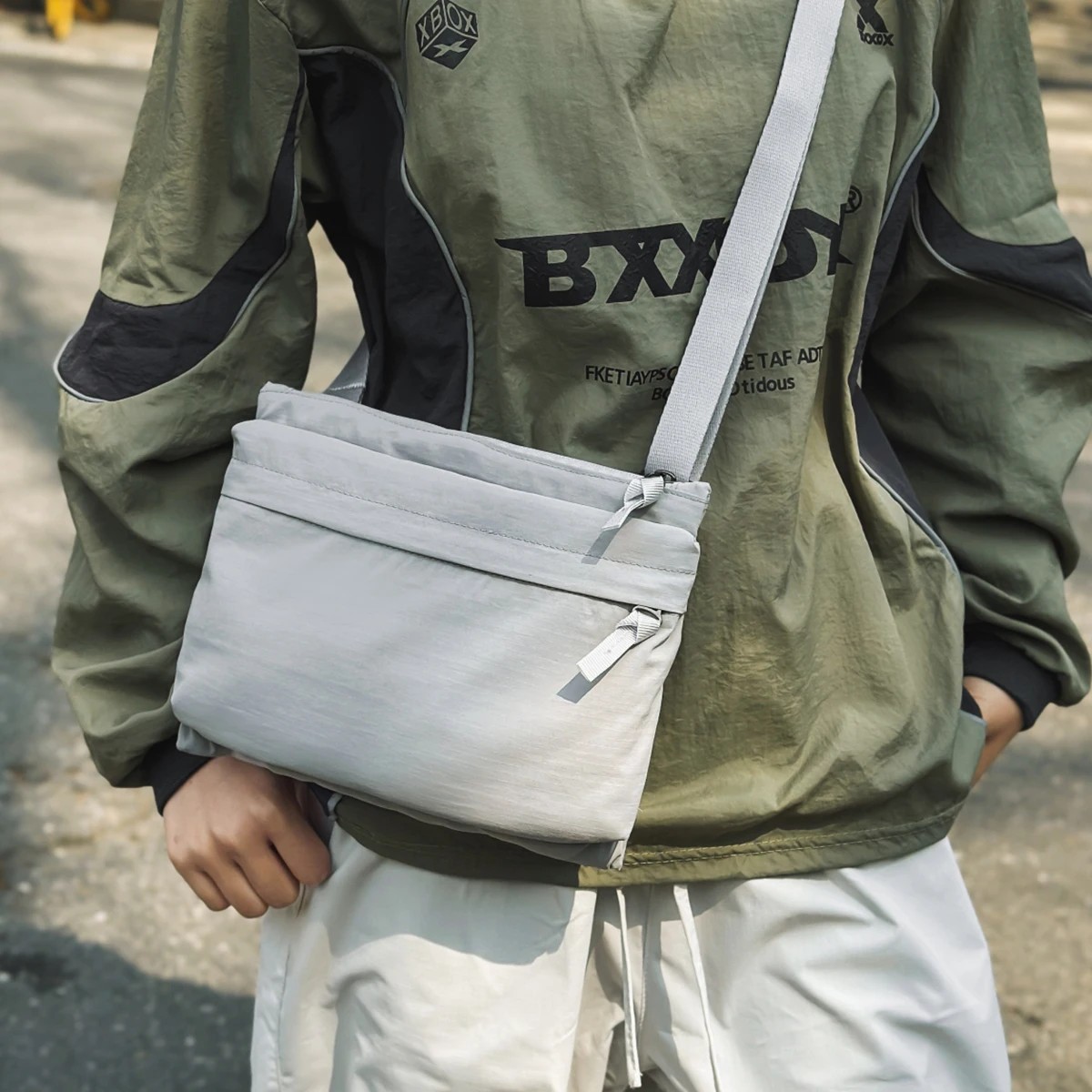 

Сумка через плечо унисекс для улицы — тактическая сумка-мессенджер для пеших прогулок/рыбалки/путешествий, стильный рюкзак для телефона с карманом для защиты от кражи