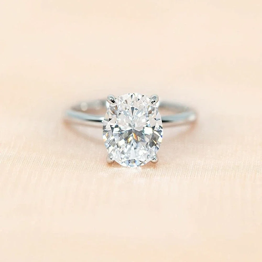 Women's 925 Silver Oval Solitaire CZ Wedding Ring