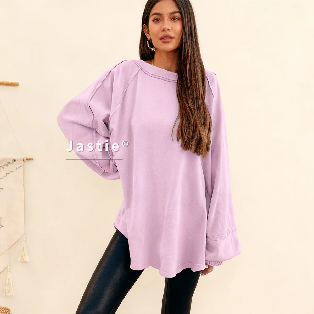 

Women's Solid Oversized Sweatshirt Relaxed-Fit Long Sleeve Raglan Seam Curved Hem Casual Comfortable Pullover Top Boho Holiday