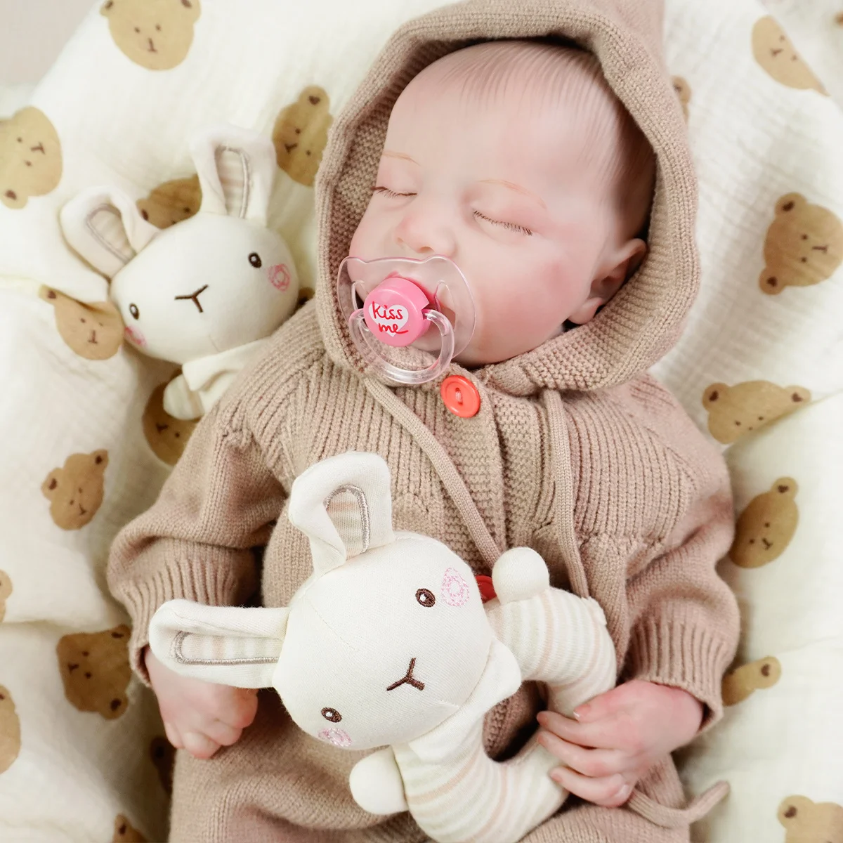 

Vivid Doll with Weighted Fabric Body and Hand-painted Features with Doll Accessories Set for Hugging Role-playing Cute Toy Dolls