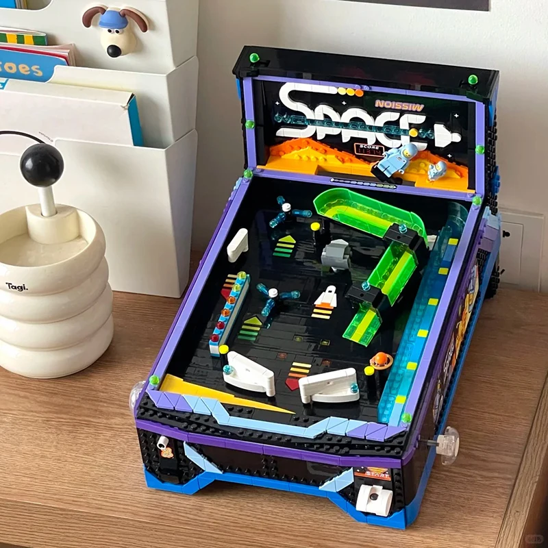New Arrival 2274PCS Model Arcade Pinball Machine Building Blocks Arcade Game Suitable for Adults and Collectors Assemble Gift