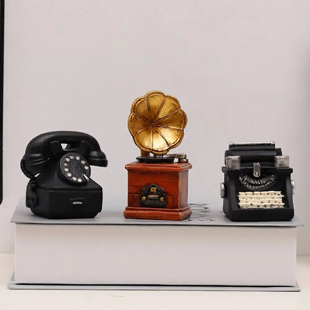 Retro Decorative Resin Miniature Figurines Mini Ornament Ornaments Display Mold Table Top sculpture Phone Camera Typewriter Home