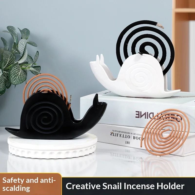 

Portable Snail-Shaped Creative Fireproof Mosquito Coil Holder Ashtray Handy Mosquito Coil Stand