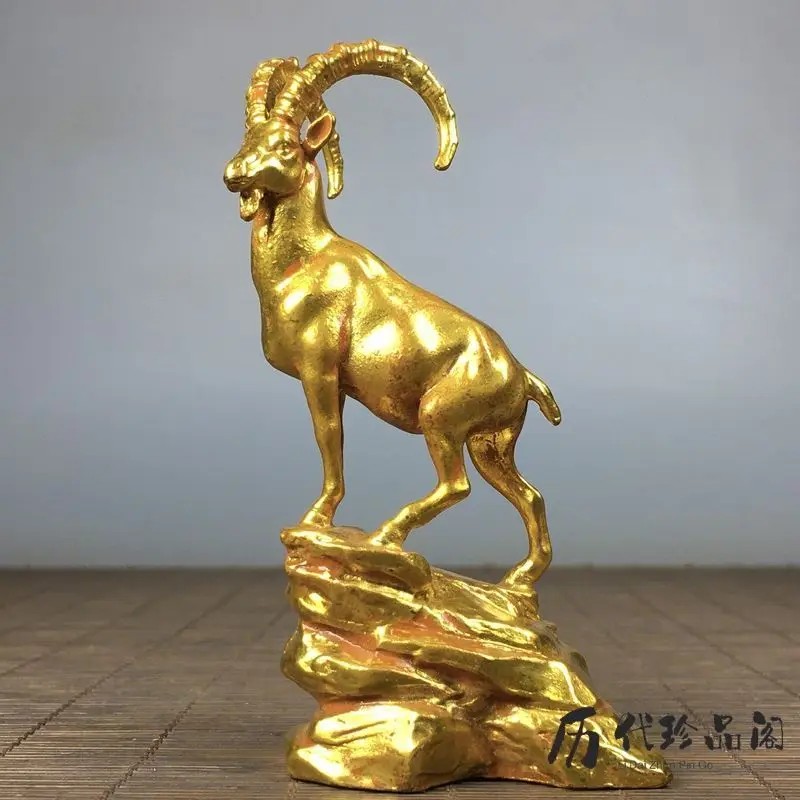 Three-dimensional gilt leader sheep twelve zodiac sheep ornament bronze ware