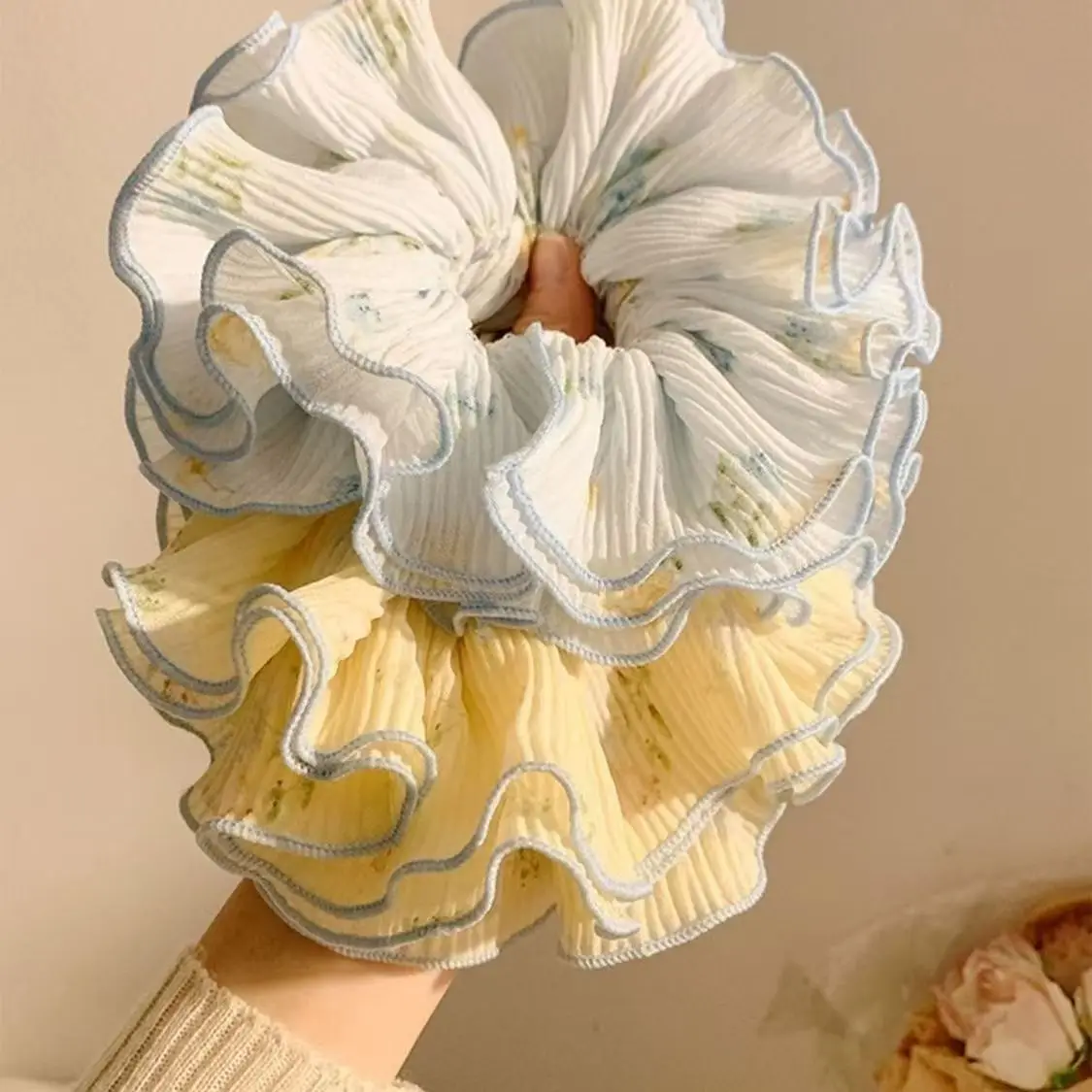 

Korean Women Blue Floral Hair Ties Women's Fashion British Girls Elastic Fabric Hair Bands Versatile Hair Accessories for Spring