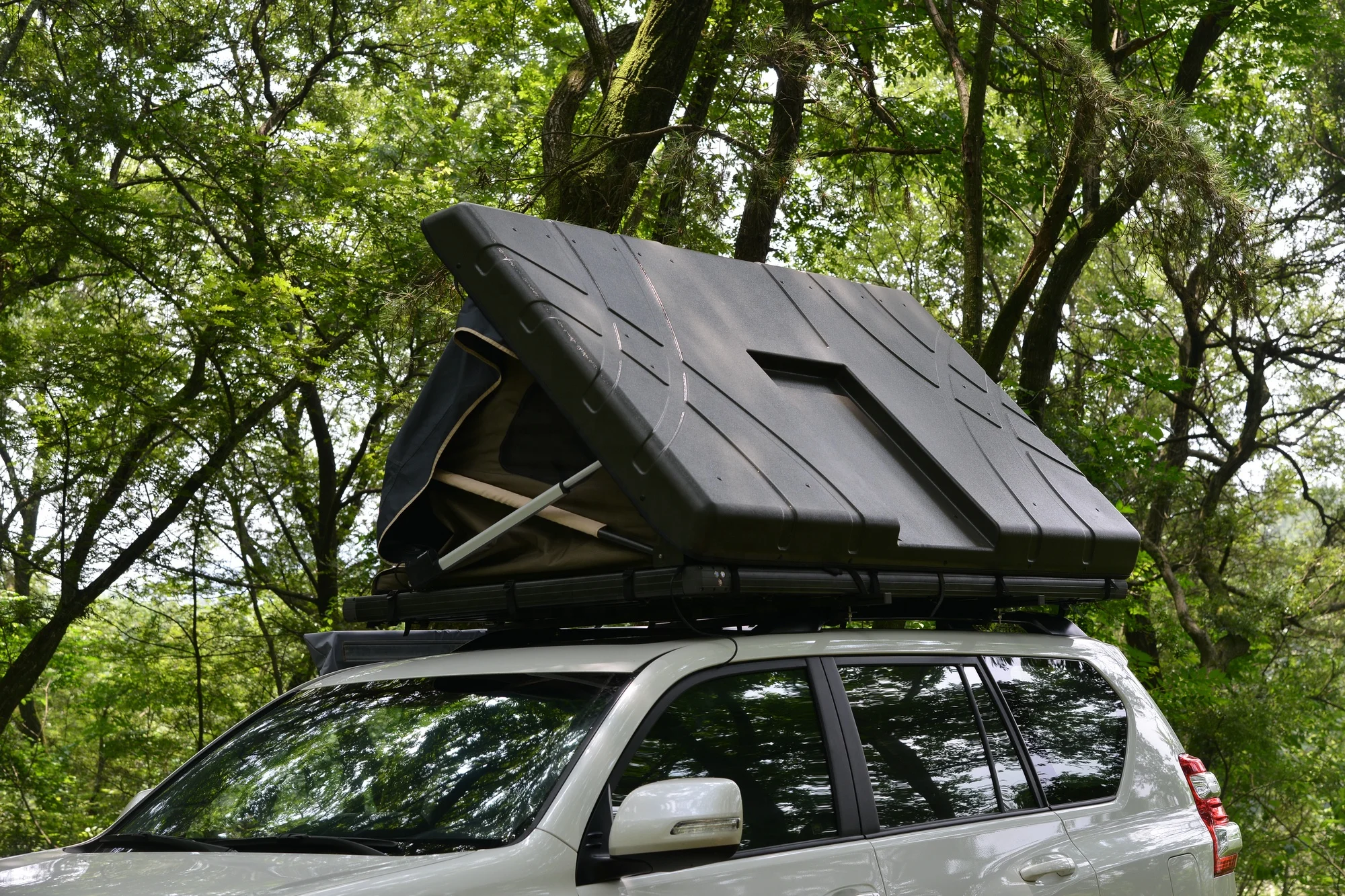 JWY-005A Best automatic suv hard shell roof top tent for pickup truck car camping