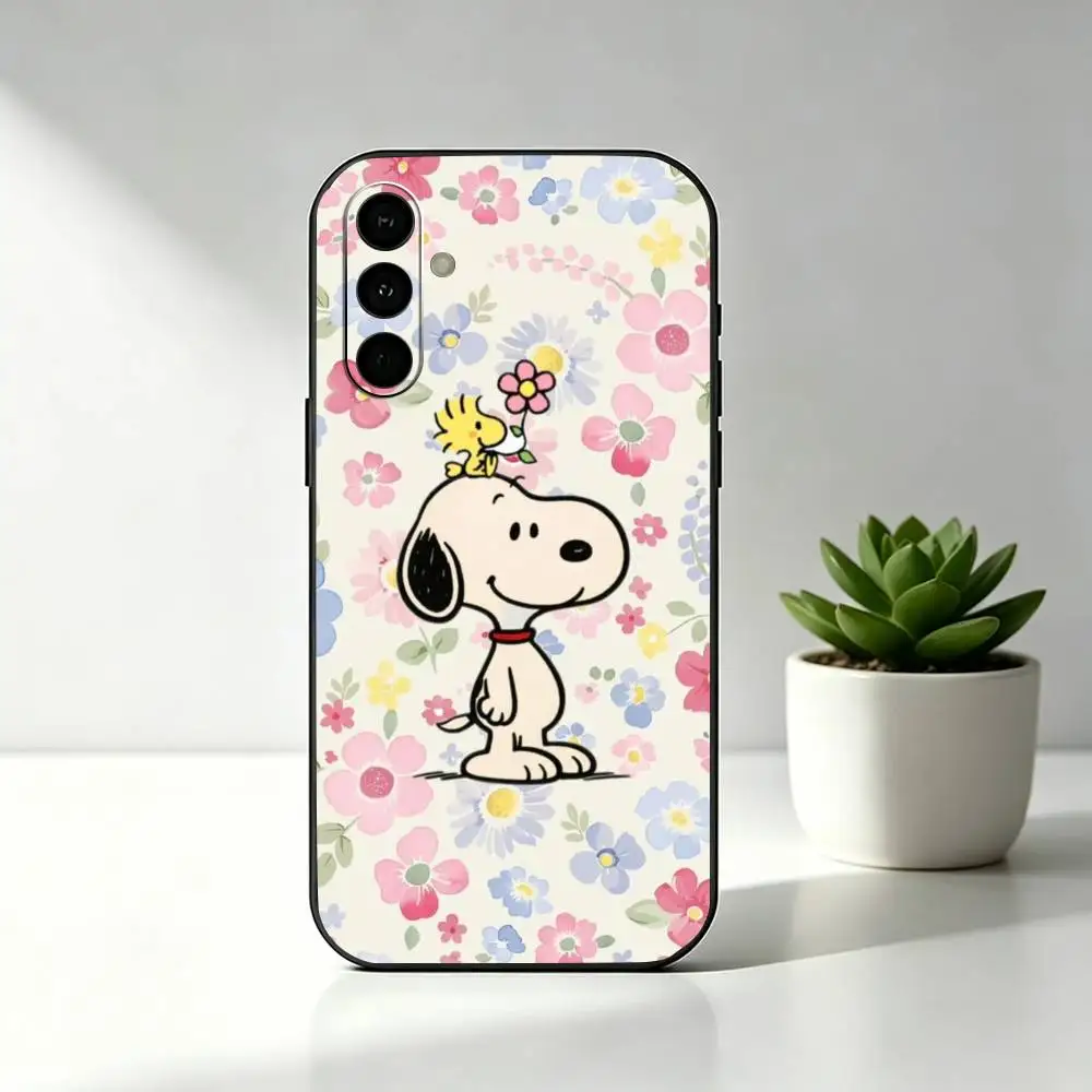 C-Cute S-Snoopys Phone Case Black Silicone Soft For Samsung Galaxy A73,A72,A71,A70,A53,A52,A51 view 4