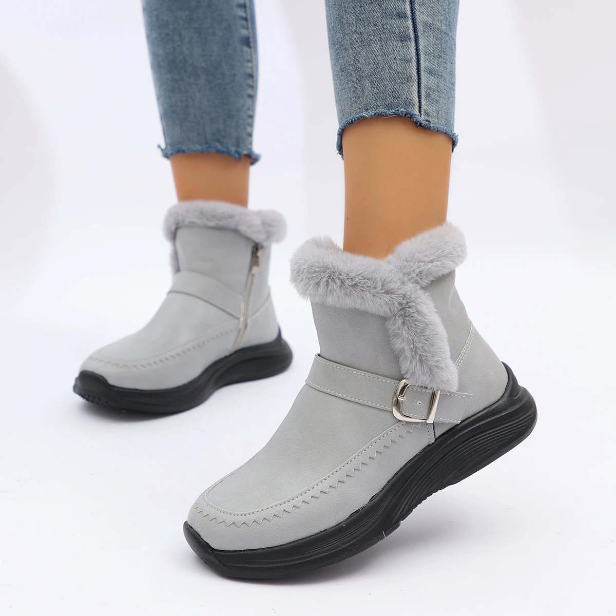 2026 Winter Neue Mode Damenstiefel Verdickte Warme Baumwollschuhe Wildleder Dickbesohlte Rutschfeste Damen-Sneaker Lässige Schneestiefel – Detail 21