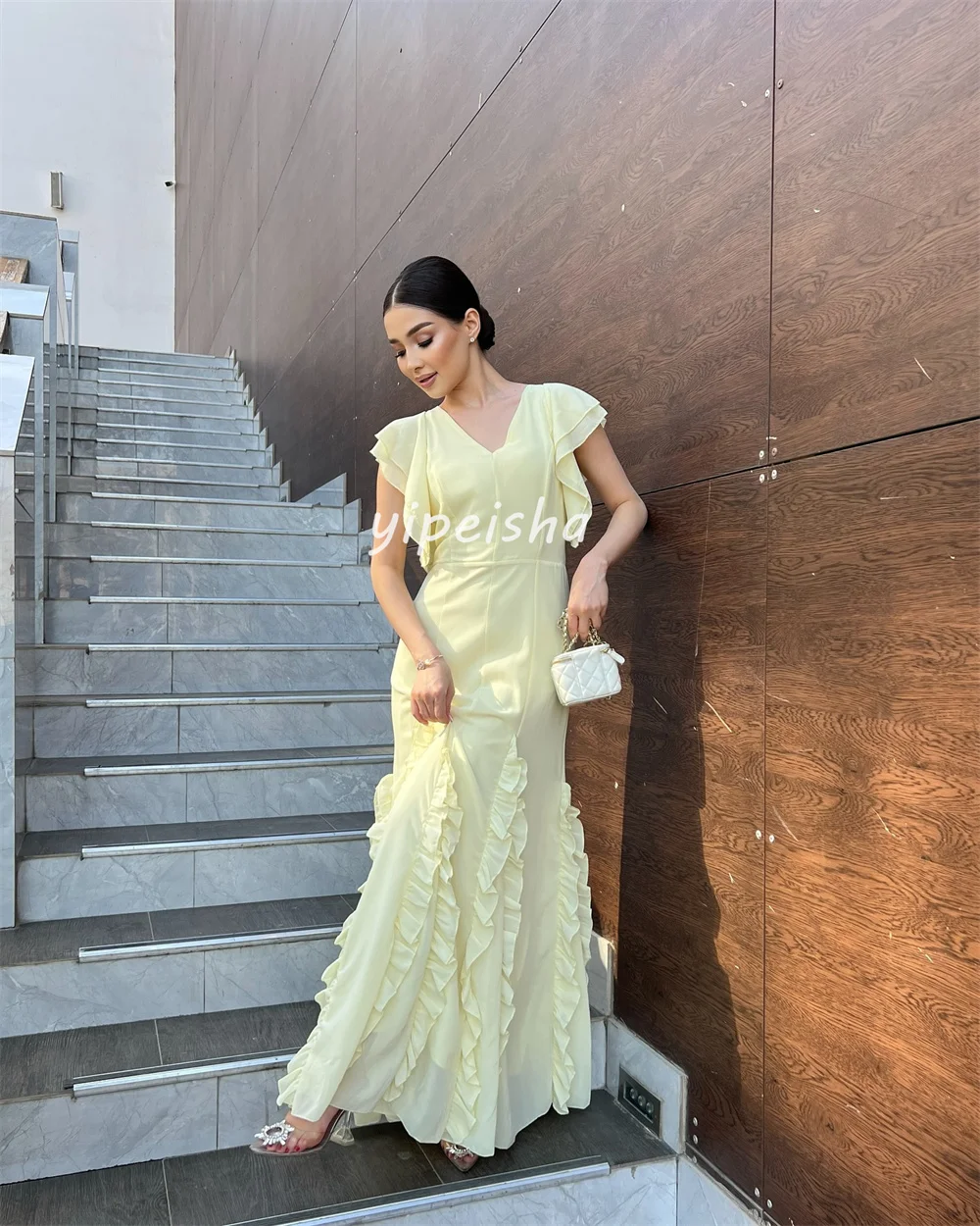 Customized High Quality Classic Chiffon Ruched Straight V-neck Long Dresses Bespoke Occasion Dresses Modern Style Intricate