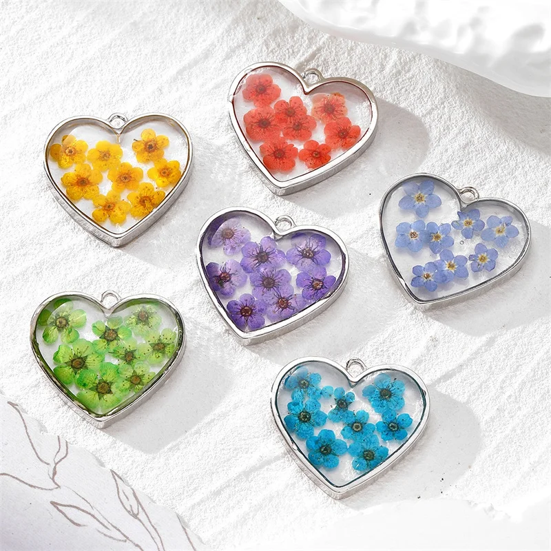 

Min order 14pcs/lot color Natural dried flowers core cartoon hearts shape alloy floating locket beads diy jewelry accessory