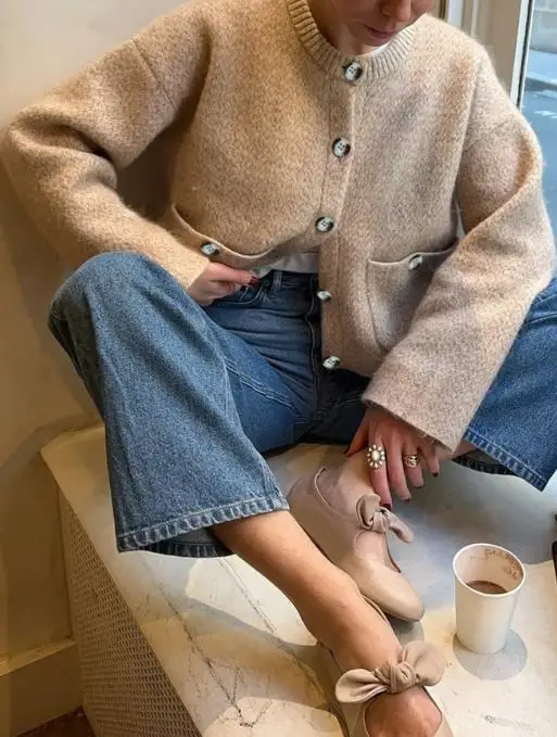 

Autumn Solid Color Round Neck Single Breasted Large Pocket Design, Women's Temperament Slim Fit Short Knitted Sweater Jacket