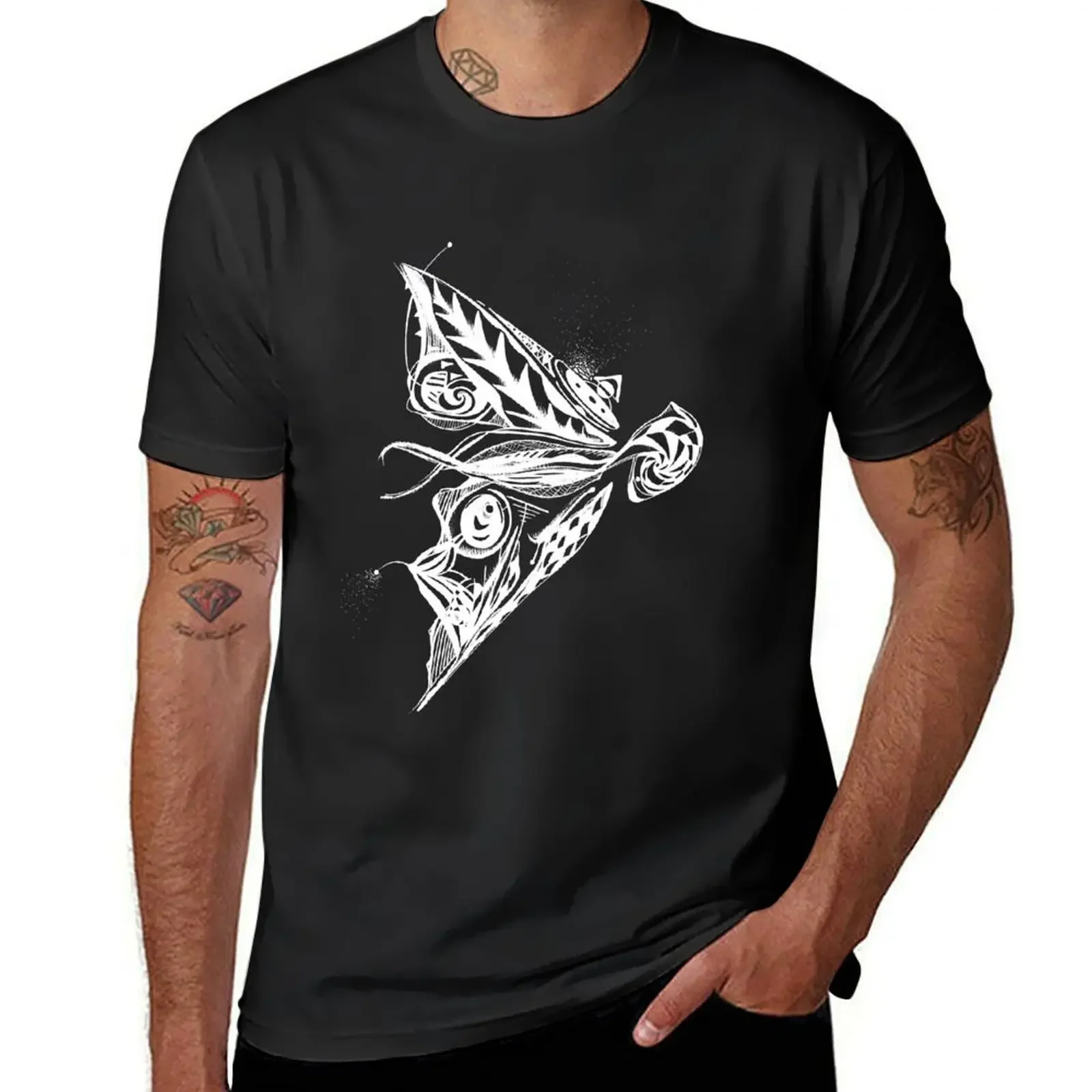 

Luna Moth T-Shirt blacks anime clothes Men's t-shirt