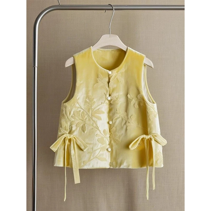 

Floral Embroidered Velvet Vest Women Retro Chinese Vintage Ethnic Style Sleeveless Tops Oversized