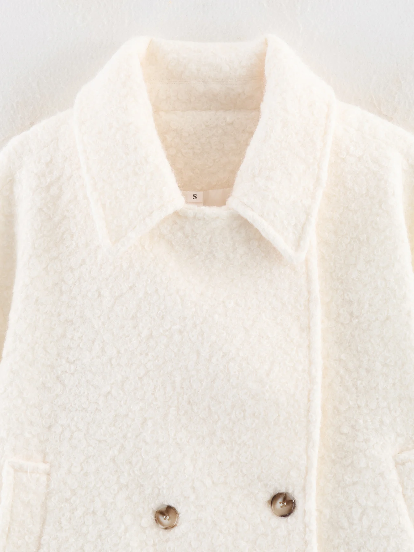 Cappotto di lana in pile corto moda donna autunno inverno femminile doppio petto colletto rovesciato capispalla per pendolari giacca beige