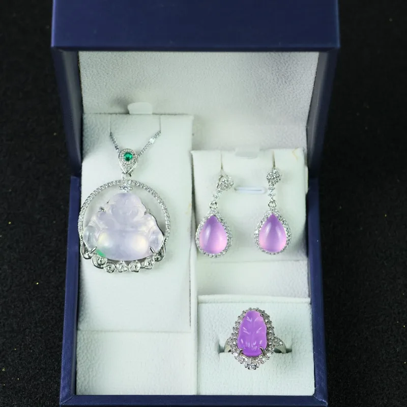 

Набор из трех предметов: элегантный темперамент с высоким льдом, подходит для повседневного ношения и аксессуаров.