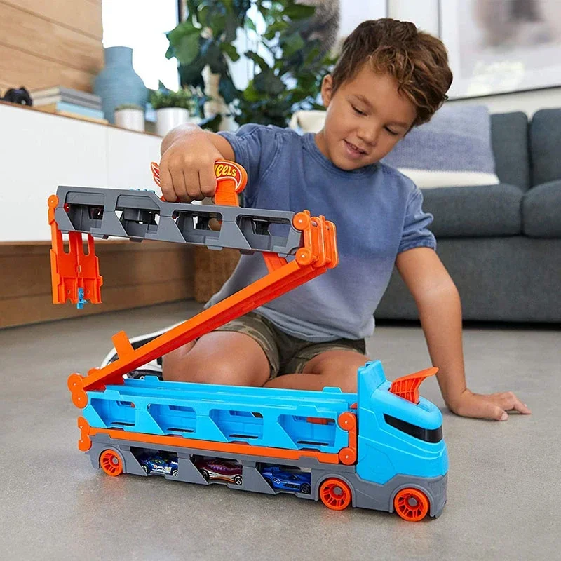 Original Hot Wheels Car Speedway Hauler Storage Carrier Drag Race Track Kids Boys Shark Chomp Transporter Toys for Children Gift