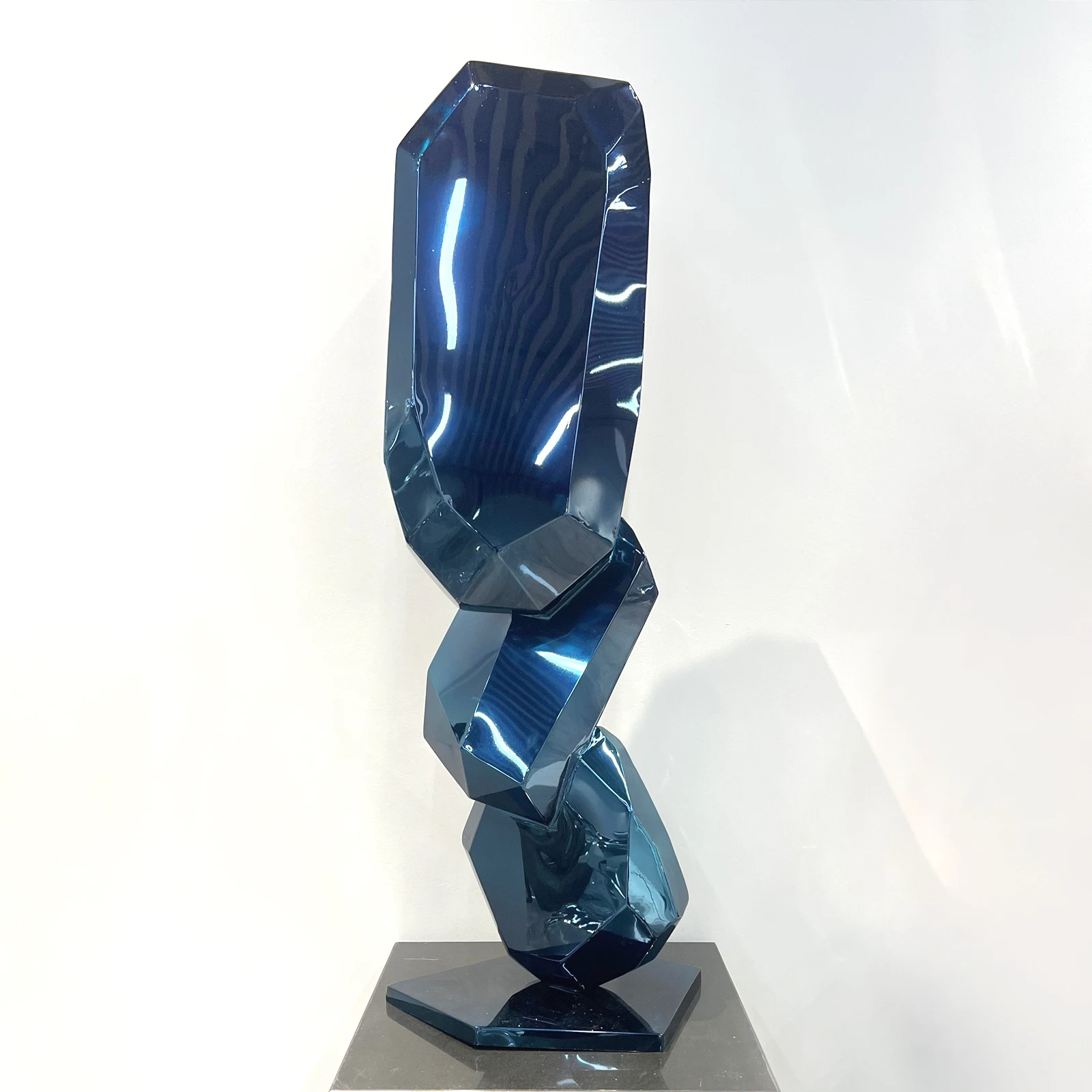 Custom Design Modern 304/316 Stainless Steel Geometric Sculpture Blue Electroplated Abstract Home Decor Factory Direct-Polished