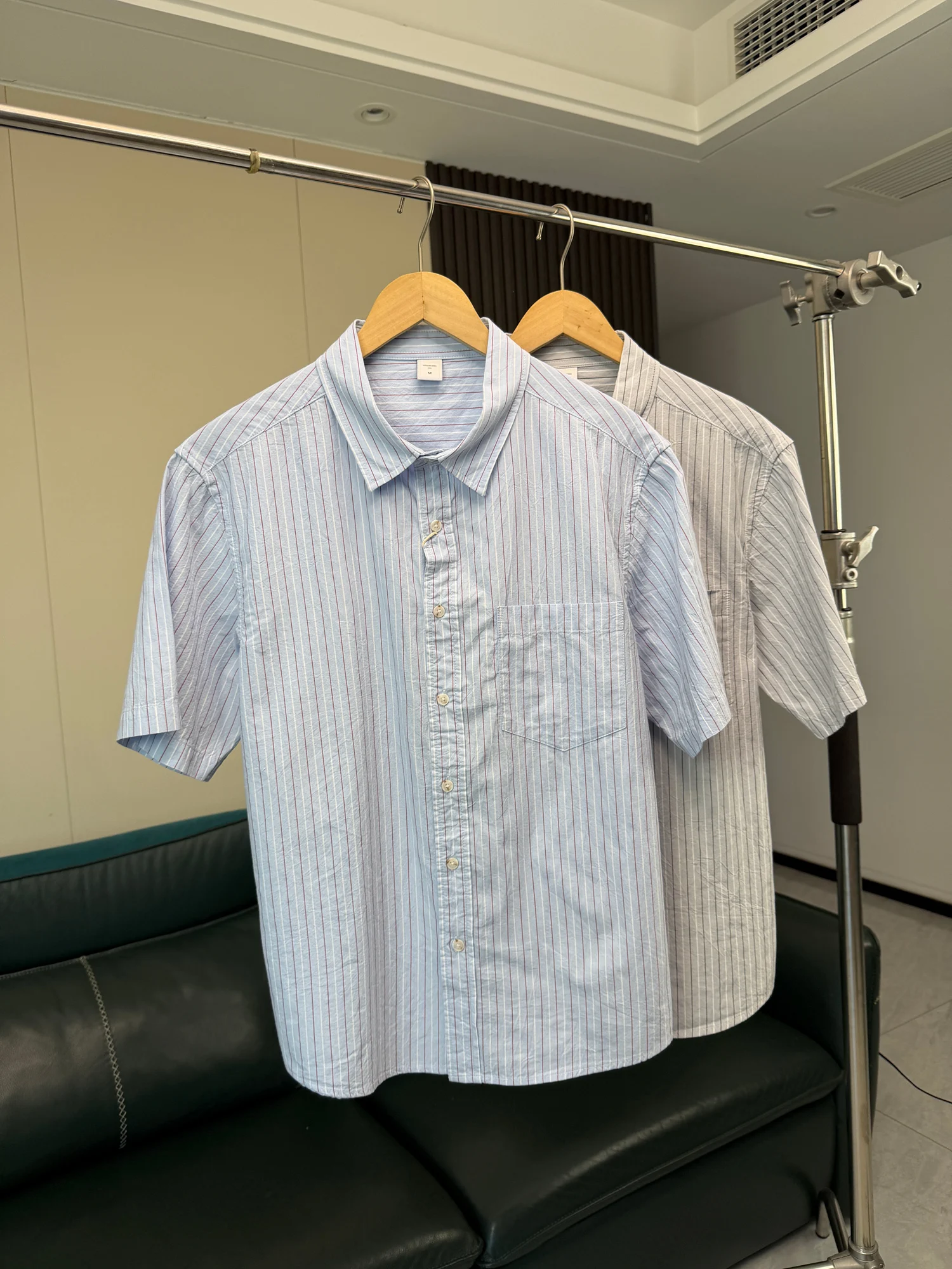 Cool Lightweight  Men's Summer Casual Stripe Short Sleeve Shirt Breathable Loose Fit Fashion Urban Style Daily Wear