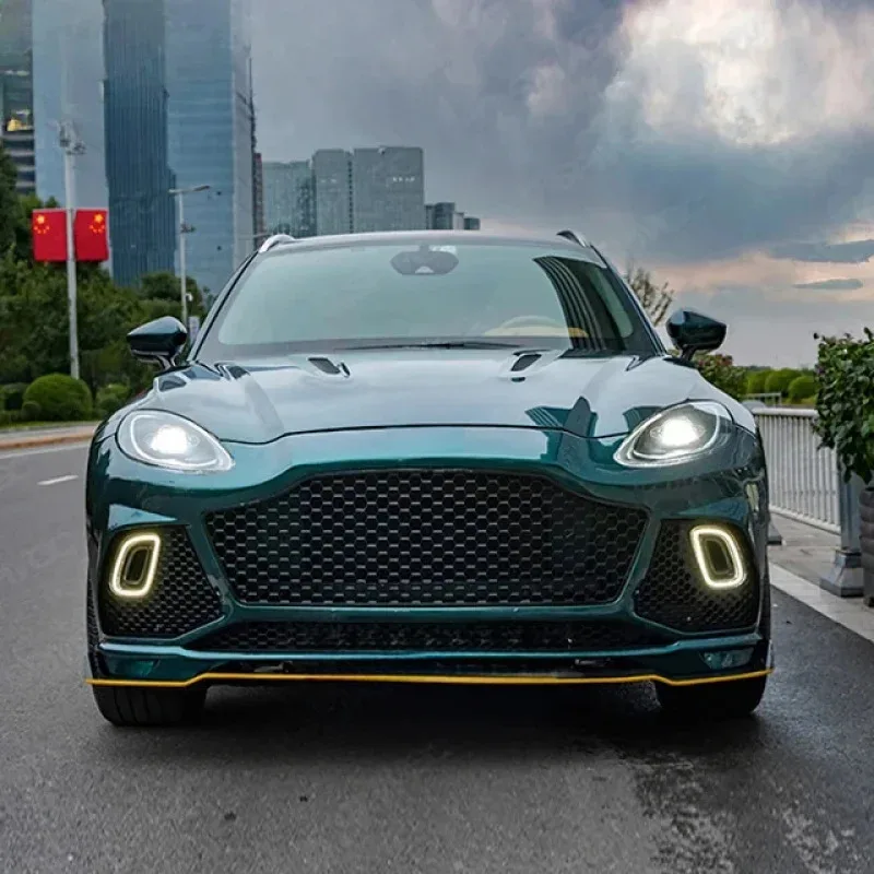 High-quality, peectly compatible body kit: carbon fiber front bumper, side skirts, and diffuser.