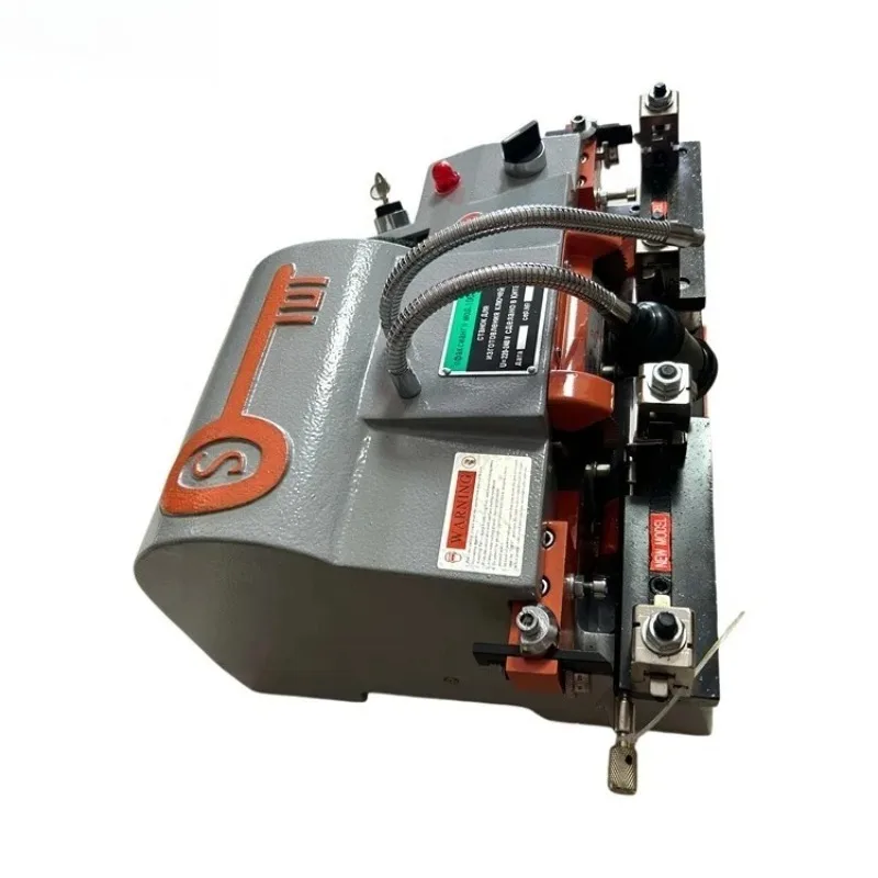 Good Quality Key Cutting Machine 100E for Making Car Door Keys Used Auto Locksmith Tools Metalworking Equipment