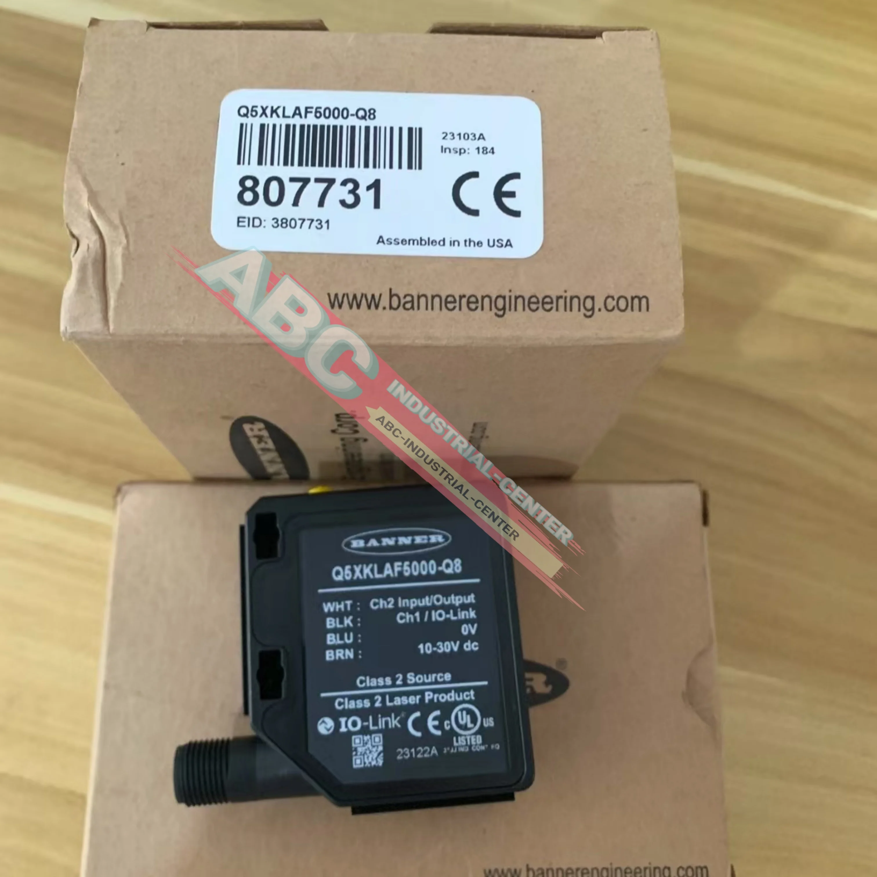 Q5XKLAF2000-Q8 Q5XKLAF5000-Q8 光電センサー 新品