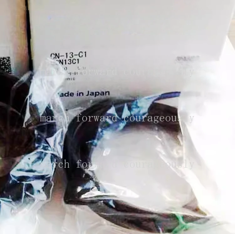 Original genuine product CN-13-C1 for Panasonic Shenshi photoelectric switch sensor PM2 series power cord connection cable