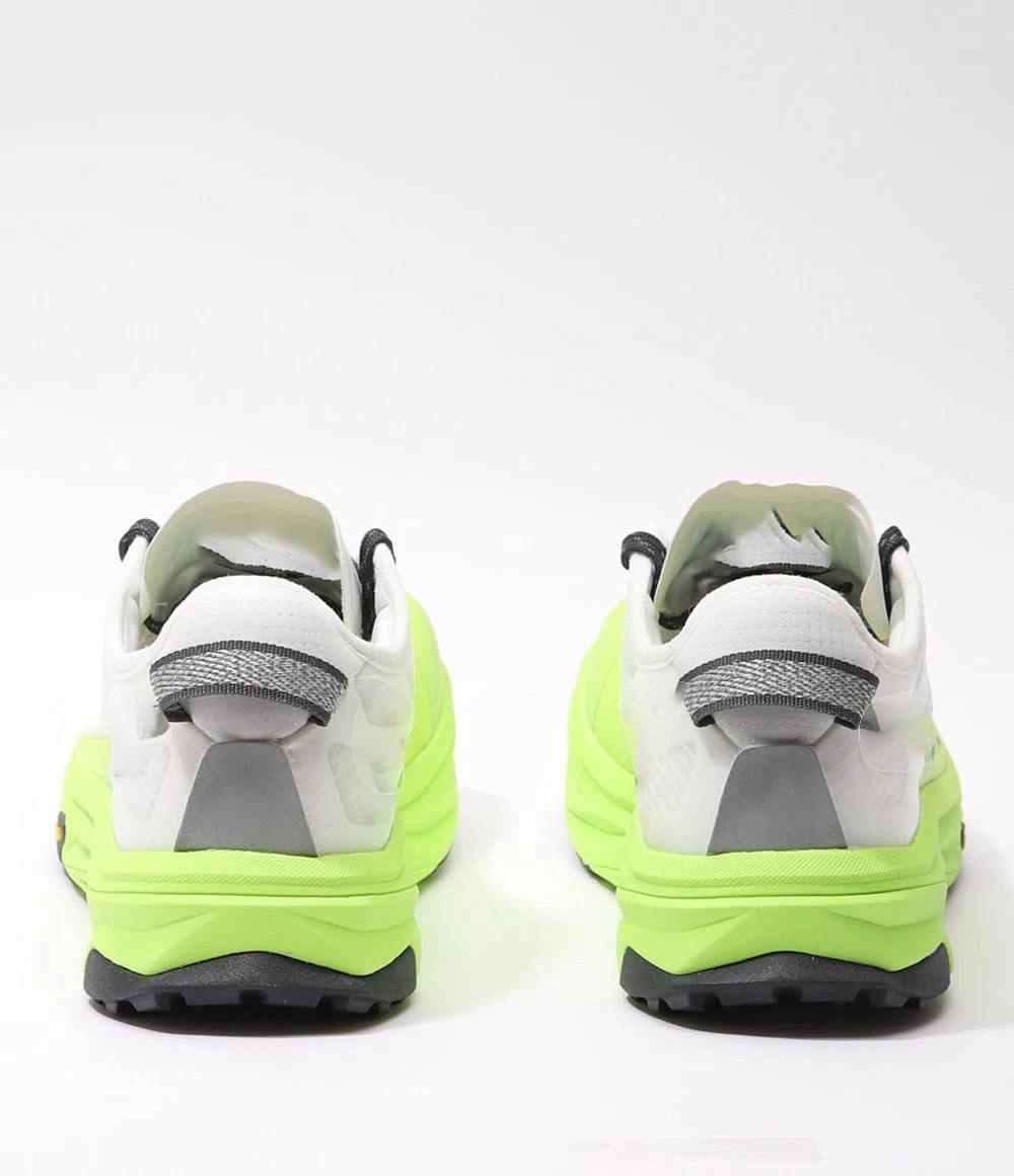 New Summer 2025 Hot Sale Unisex Comfortable Lightweight Breathable Running Shoes Sneakers Fitness Casual Shoes Very Good